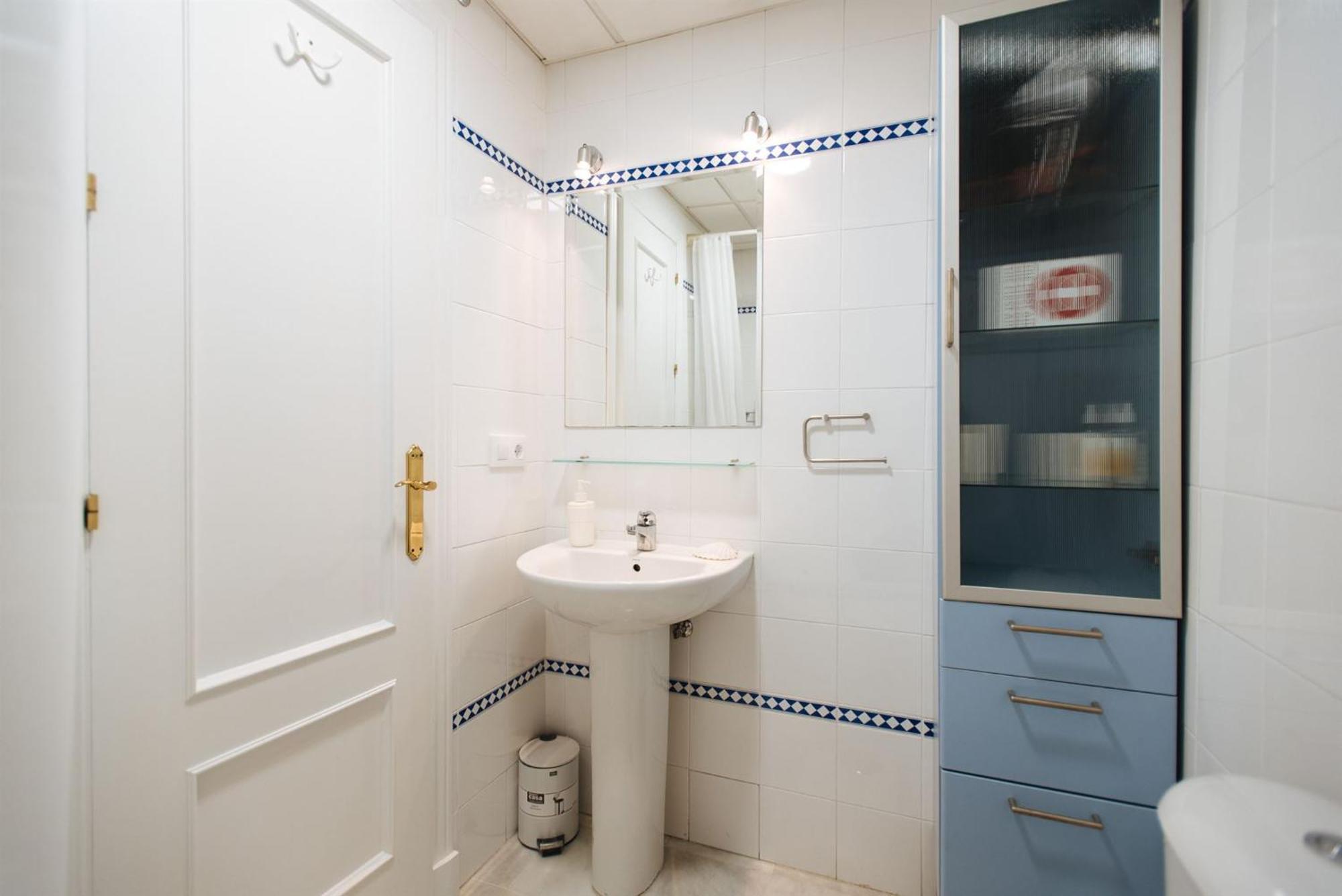 El Refugio De San Luis Con Parking Opcional Apartment Sevilla Bagian luar foto