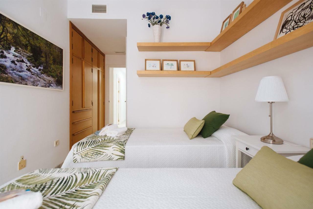 El Refugio De San Luis Con Parking Opcional Apartment Sevilla Bagian luar foto