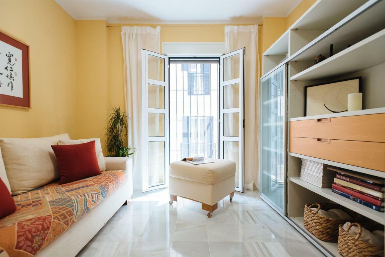 El Refugio De San Luis Con Parking Opcional Apartment Sevilla Bagian luar foto